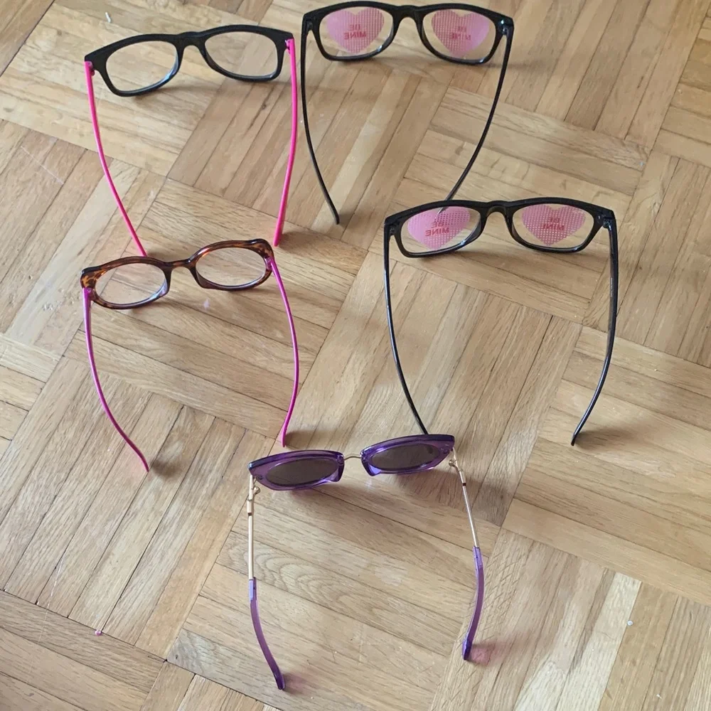 Bundle of Glasses - Clear Lens & 1 Pair of Mirrored Sunglasses O/S Girls/Women